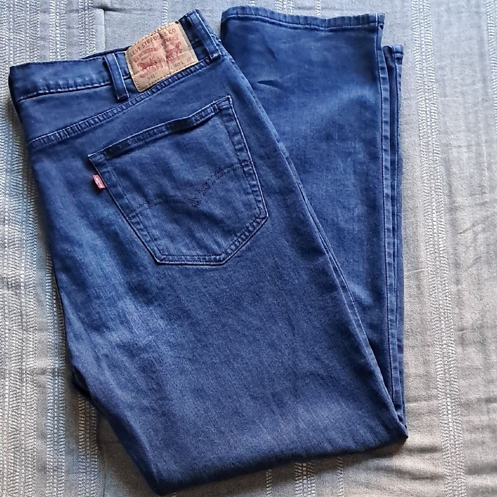 Levi's Classic Blue Straight Jeans